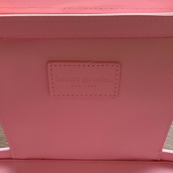 beauty goodies brand Toiletries/Cosmetics Bag   $23 - Picture 9 of 9